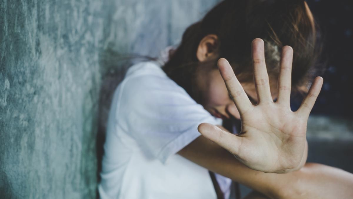 Eine 9-J&auml;hrige wurde von einem Mann vor den Augen ihrer Mutter missbraucht. (Foto)