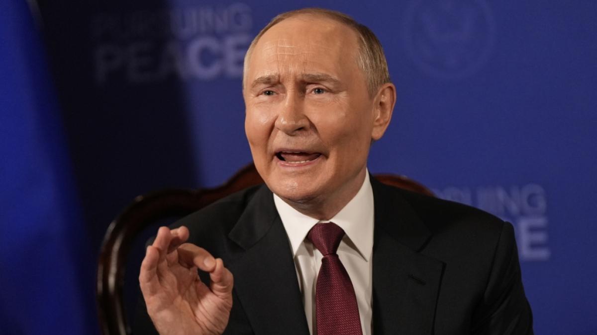 Der Kreml greift durch: Wladimir Putin macht aus seinen moralischen Absichten keinen Hehl. Wer sich unsittlich verh&auml;lt, kann in Russland mit einer hohen Strafe rechnen. So geschehen auch bei drei Studentinnen, die ein Video bei TikTok hochluden. (Foto)