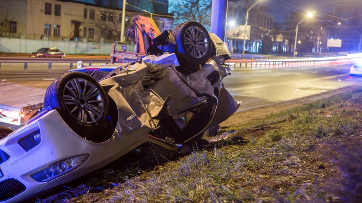Eine 16-J&auml;hrige wurde im US-Bundesstaat bei einem Auto-Unfall get&ouml;tet - ihr eigener Vater, der den Wagen offenbar betrunken gesteuert hatte, beging danach Fahrerflucht (Symbolfoto). (Foto)
