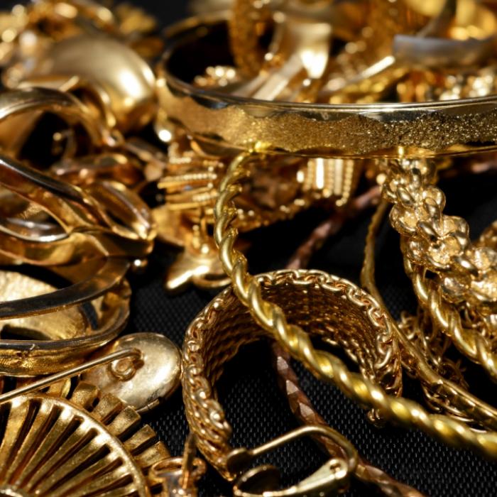 Nazi-Tagebuch offenbart: Goldschatz unter Schloss in Polen versteckt