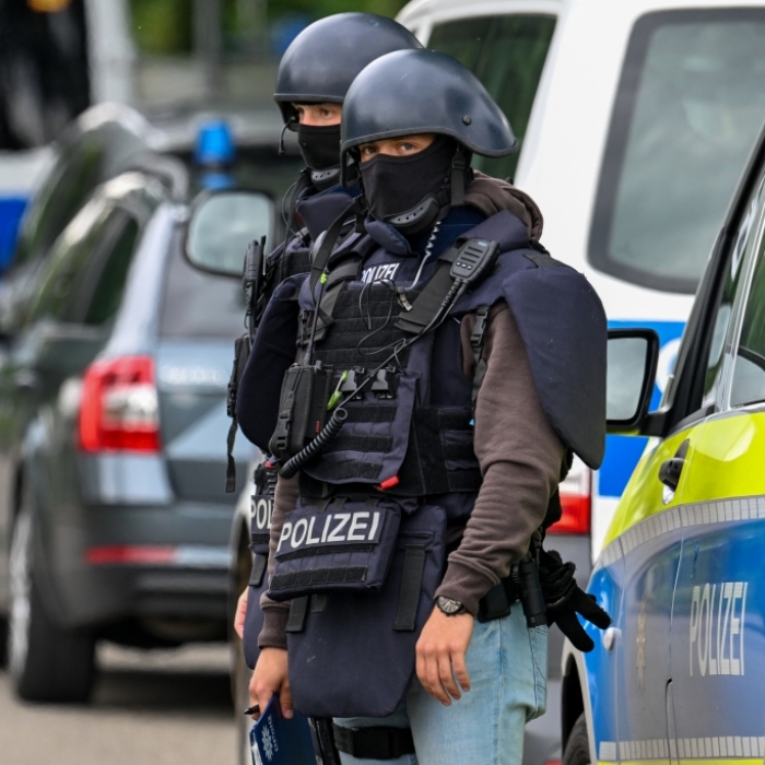Schwerer Raub auf Supermarkt - Zeugen gesucht