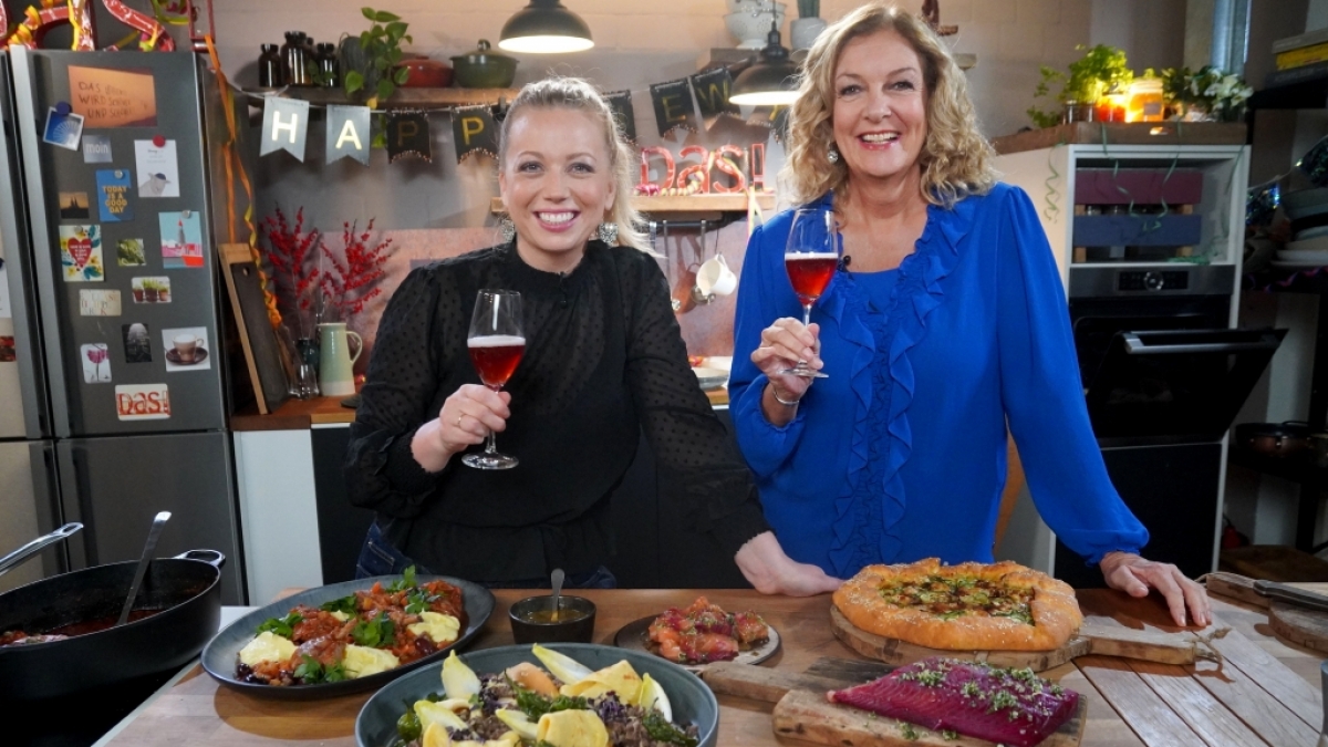 Silvester-B&uuml;ffet mit Zora Klipp und Bettina Tietjen (Foto)