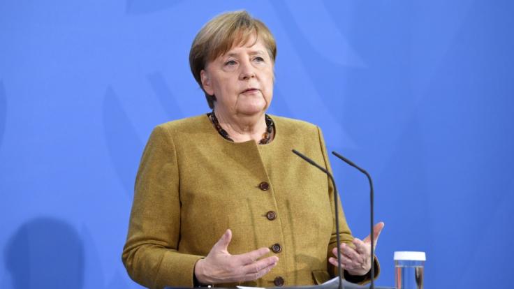 Bundeskanzlerin Angela Merkel (CDU) soll für einen Öffnungsplan in vier Schritten plädieren.