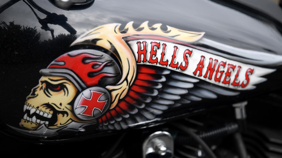 Die Hells Angels in Leipzig jagen einen Hundedieb. (Foto)