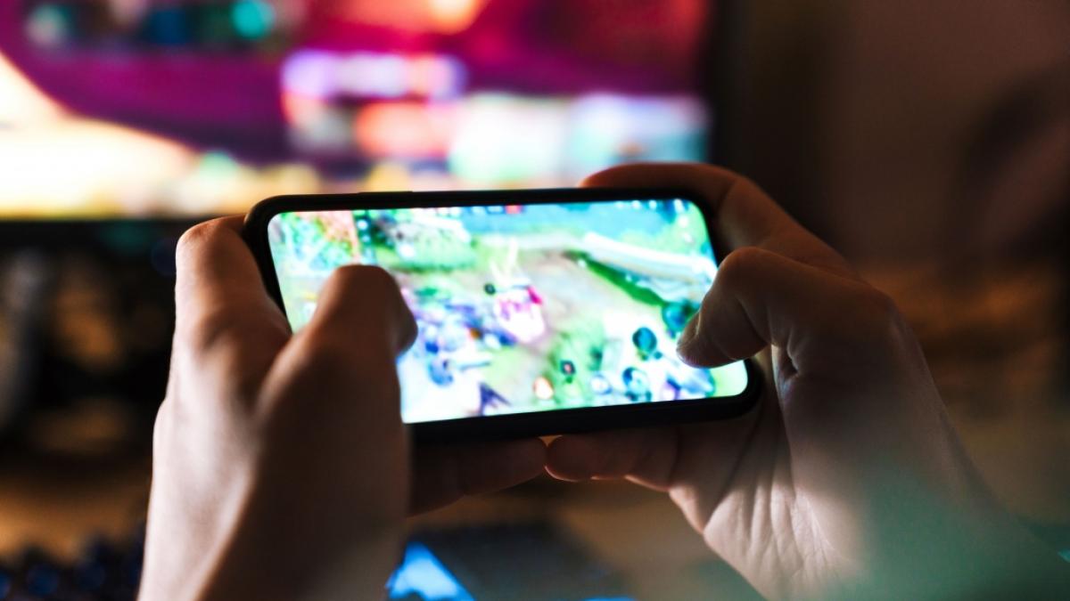Digitale Besch&auml;ftigungen nehmen immer gr&ouml;&szlig;ere Teile der Freizeit ein. (Foto)