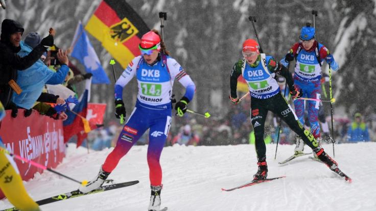 Paulina Fialkova aus der Slowakei, Franziska Hildebrand aus Deutschland und Margarita Wasilewa aus Russland beim Biathlon-Weltcup in Oberhof.