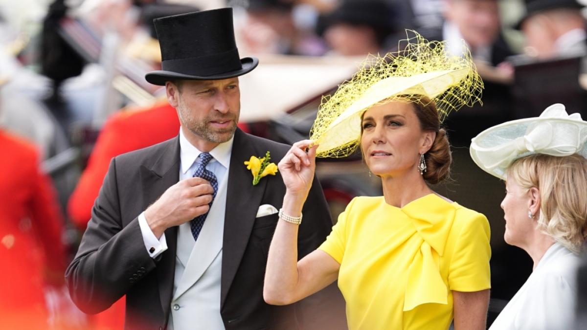 Prinz William und Prinzessin Kate beim Pferderennen in Ascot. Ihre &ouml;ffentlichen Auftritte unterliegen einer strengen Etikette. (Foto)
