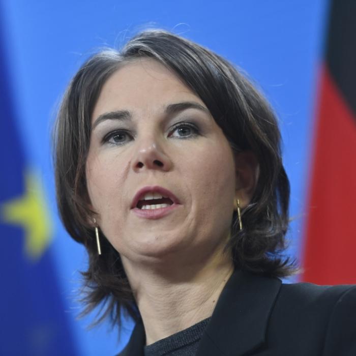 Außenministerin über Kreml-Tyrannen: 