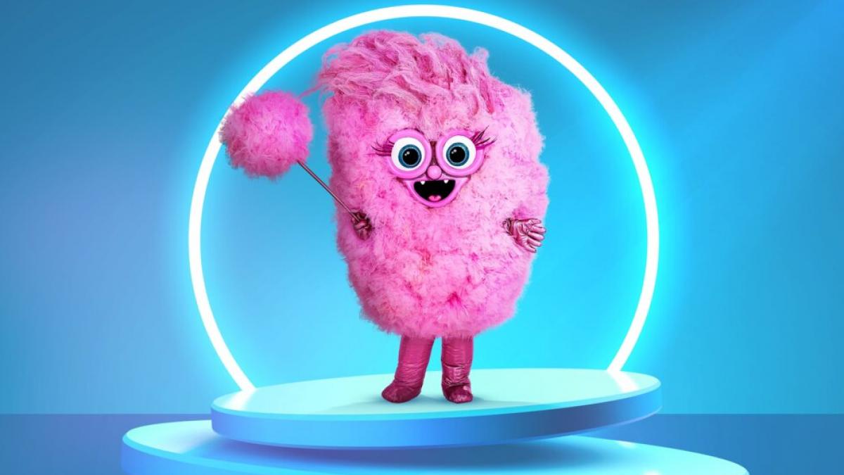 Zuckers&uuml;&szlig;, flauschig und immer auf der Suche nach dem n&auml;chsten Abenteuer: Zuckerwatte erobert die 10. Staffel von "The Masked Singer" bei ProSieben. (Foto)