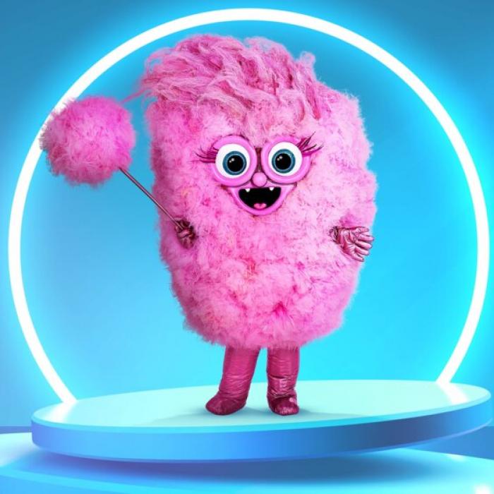 Zuckerwatte demaskiert - dieser Star war die pinkfarbene Süßigkeit