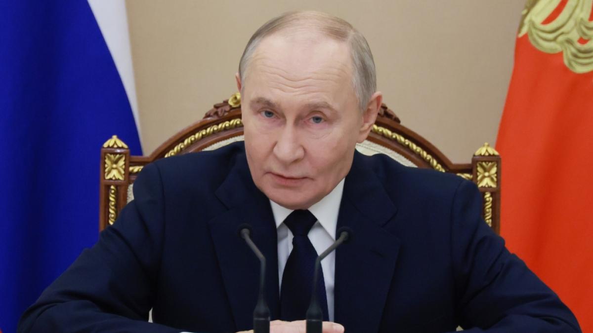 Wladimir Putin behauptet steif und fest, die Ukraine habe seine Privatresidenz in Waldai mit Drohnen attackiert. (Foto)