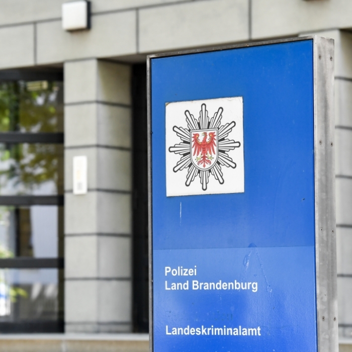 Polizisten tätlich angegriffen