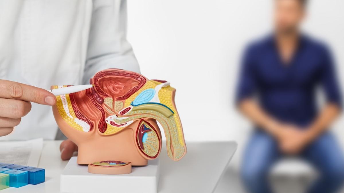 Wer l&auml;nger unter erektiler Dysfunktion leidet, sollte das Gespr&auml;ch mit einem Urologen suchen. (Foto)