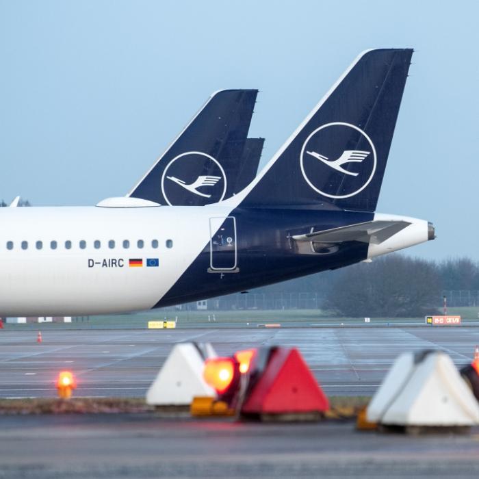 Lufthansa lässt Flugpreise mit Zuschlägen explodieren