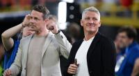 Moderator Alexander Bommes und Ex-Profifußballer Bastian Schweinsteiger beim EM-Halbfinale.