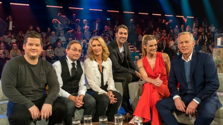 Chris Tall, Wigald Boning, Maria Furtwängler, David Garrett, Michelle Hunziker und Johannes B. Kerner (von links) bei