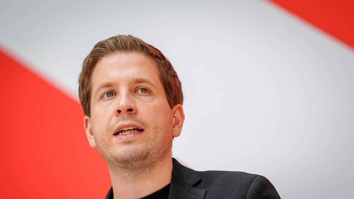 Kevin K&uuml;hnert wettert angeblich scharf gegen die Ampel-Koalition. (Foto)