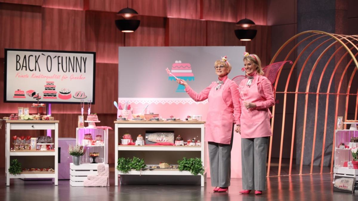 Sabine K&auml;mper und Gisela Huesges-Schnabel stellen bei DHDL ihre Backmischungen BACK'O'FUNNY vor. (Foto)
