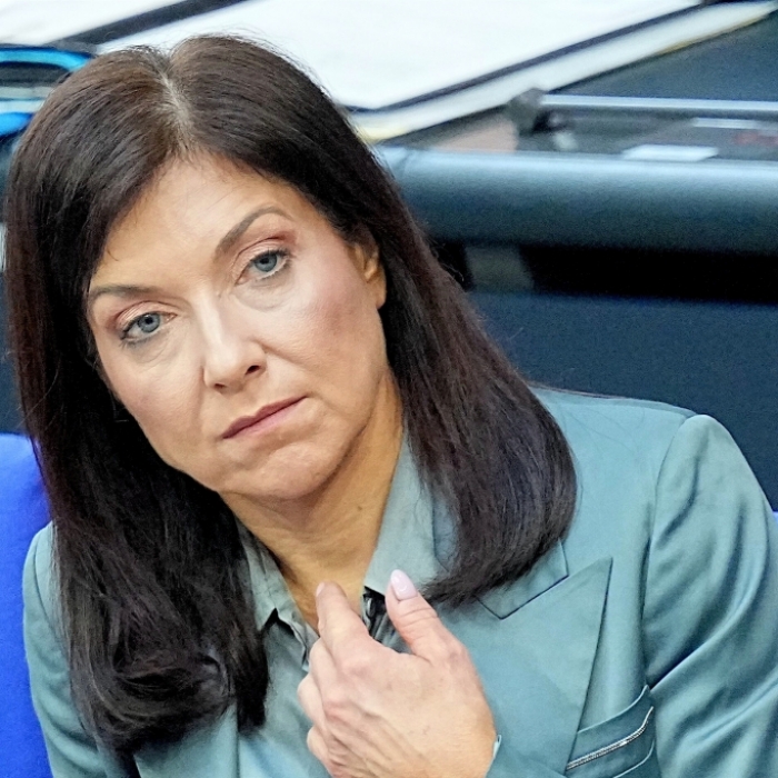 Ist sie eine Fehlbesetzung? Wirtschaftsministerin kassiert herbe Klatsche