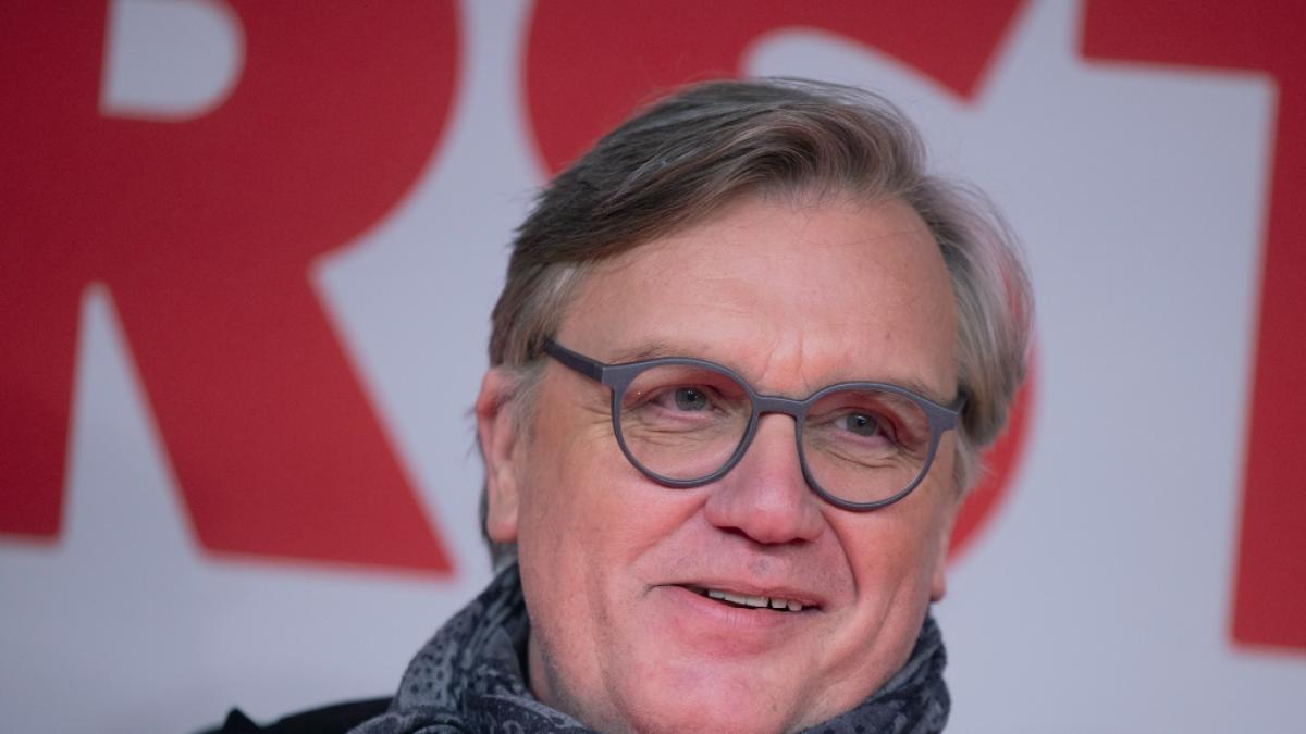 Hape Kerkeling legt gegen die AfD nach. (Foto)