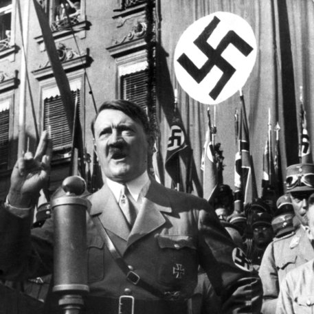 Hakenkreuz und Hitler-Gruß: Das haben die Nazis alles geklaut