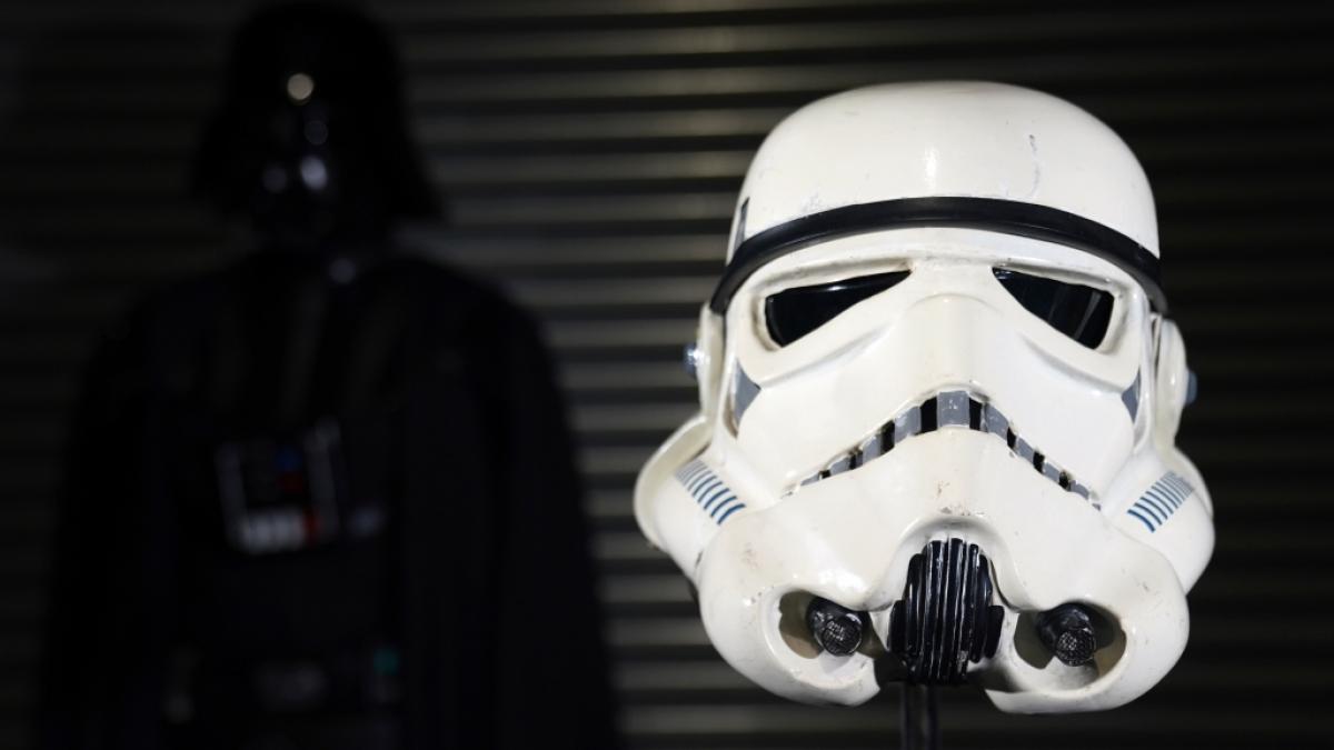 Er verlieh dem Imperator Palpatine in "Star Wars" seine Stimme - Clive Revill. (Foto)