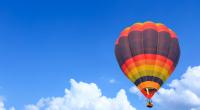 Der 28-Jährige hielt sich am Korb des Heißluftballons fest, als ihm schließlich die Kraft ausging und er in den Tod stürzte.