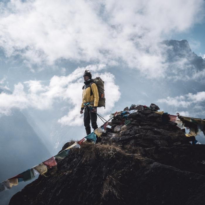 Deutscher Bergsteiger kehrt nach Beben am Mount Everest um
