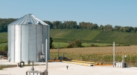 Rettungskräfte fanden die drei Brüder leblos in einem ihrer Silos.