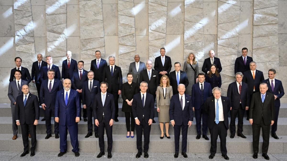 Olaf Scholz fehlte beim Gruppen-Foto. (Foto)