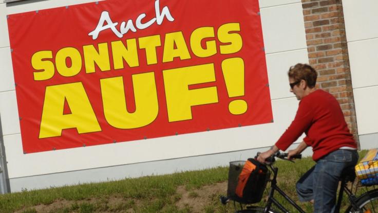 Auch an diesem Wochenende gibt es wieder in zahlreichen Städten einen Verkaufsoffenen Sonntag.