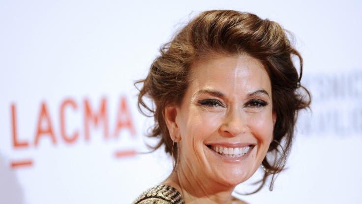 Teri Hatcher zeigt sich zum Geburtstag im Bikini.