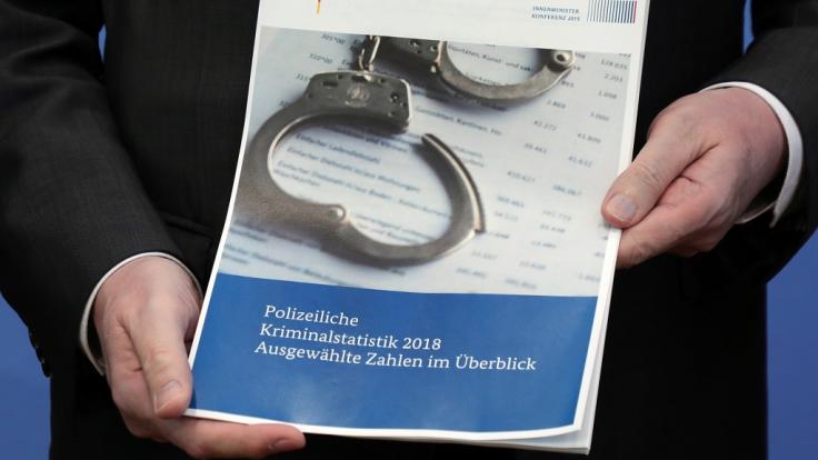 Am Dienstag stellte Bundesinnenminister Horst Seehofer in Berlin die Polizeiliche Kriminalstatistik 2018 vor.