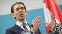 ÖVP-Chef Sebastian Kurz spricht in Wien bei einer Pressekonferenz. In Österreich will die konservative ÖVP mit der rechten FPÖ Koalitionsverhandlungen aufnehmen. Das kündigte Kurz in Wien an.