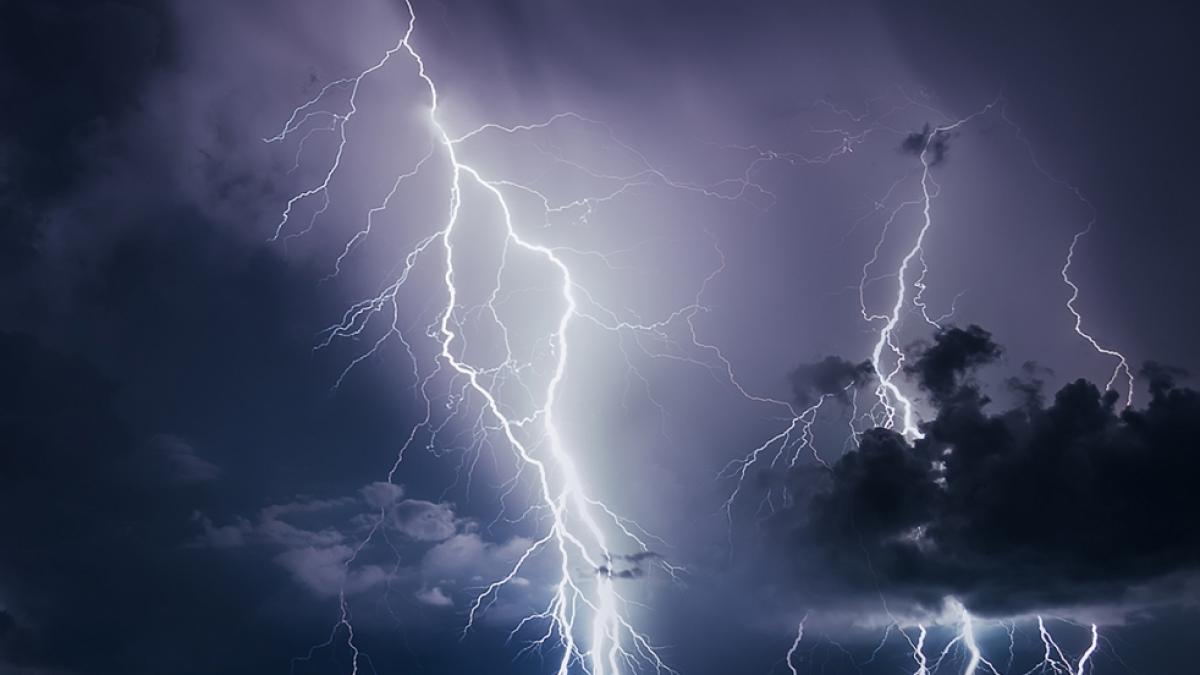 In Sachsen-Anhalt wurde am Wochenende ein Mann vom Blitz erschlagen. (Foto)