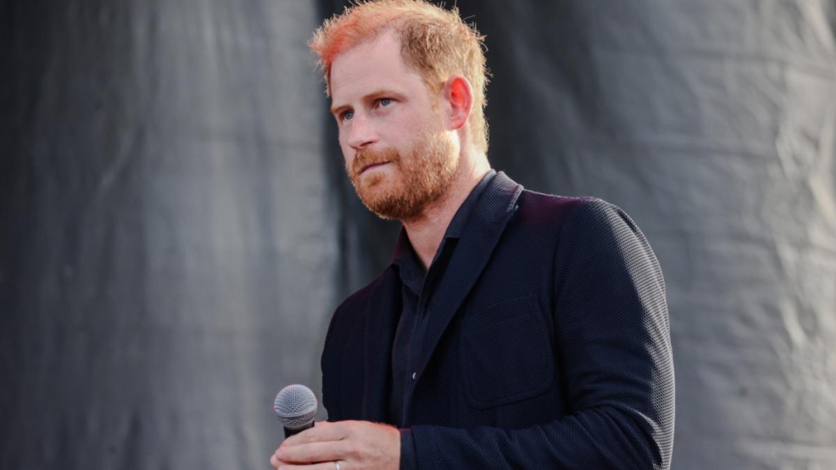 Prinz Harry f&uuml;hlt sich in seiner US-amerikanischen Wahlheimat nach eigenem Bekunden pudelwohl - kr&ouml;nt der britische K&ouml;nigssohn seinen neuen Lebensabschnitt nun mit der US-amerikanischen Staatsb&uuml;rgerschaft? (Foto)