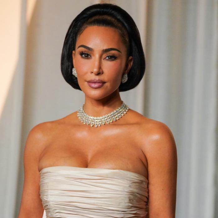 Botox, Laser und Beauty-Geheimnisse – was Kim Kardashian wirklich machen lässt.