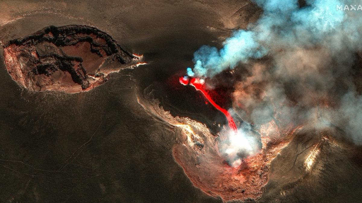Dieses von Maxar Technologies via AP ver&ouml;ffentlichte Farbinfrarotbild zeigt Lava, die beim Ausbruch des Vulkans &laquo;&Auml;tna&raquo; ausstr&ouml;mt. (Foto)