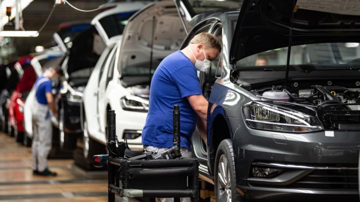 Wie viele Jobs sind wegen Corona in Deutschland in Gefahr?