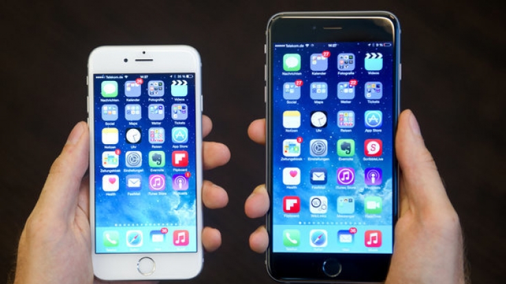 Am 12.04.2017 gibt es das iPhone 6 Plus (r.) für 479 Euro bei Aldi.