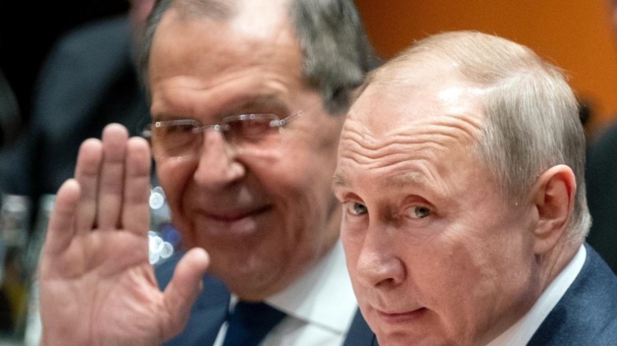 Die j&uuml;ngsten Vorschl&auml;ge von Frankreichs Pr&auml;sident Emmanuel Macron zu einem atomaren Schutzschirm f&uuml;r Europa haben in Russland einen wunden Punkt getroffen, wie der Reaktion von Au&szlig;enminister Sergej Lawrow zu entnehmen ist. (Foto)