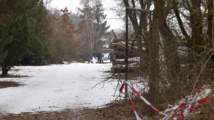 Grausiger Fund: In der Nähe von Arnstein (Landkreis Main-Spessart) bei Würzburg wurden am Sonntagmorgen die Leichen von sechs jungen Frauen und Männern entdeckt in einer Gartenlaube entdeckt. (Foto)