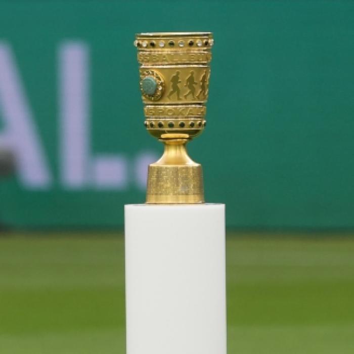 FC Bayern München in 1. Runde gegen Oberligist Bremer SV