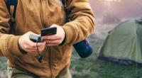 Auch beim Camping ist eine Powerbank ein echtes Must-Have.