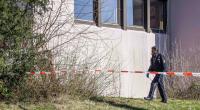 In Holzgerlingen (Kreis Böblinen) sind die Leichen zweier Männer und einer Frau in einem Wohnhaus gefunden worden. Die Polizei ermittelt.