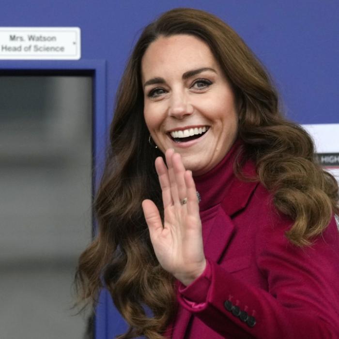 POPOläre Entblößung! HIER packte Herzogin Kate ihren Hintern aus