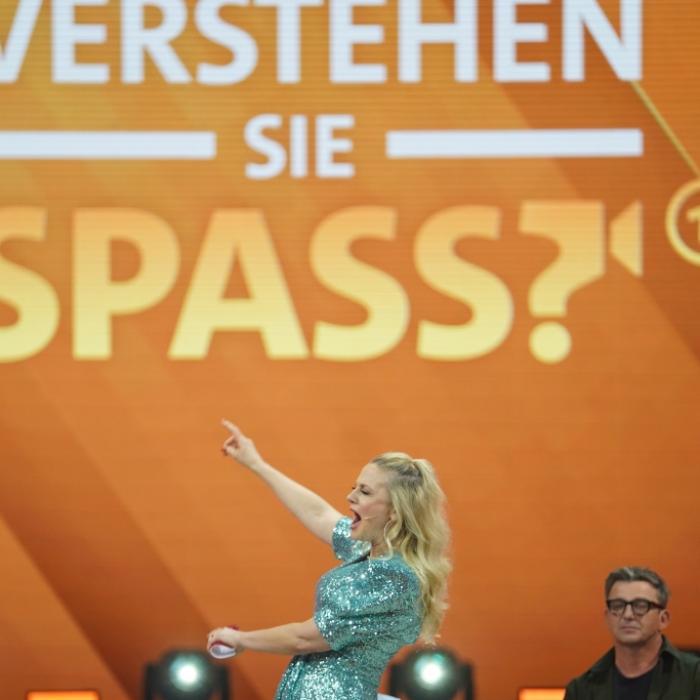 Ton-Panne verhagelt Schöneberger-Debüt - Twitter flippt aus