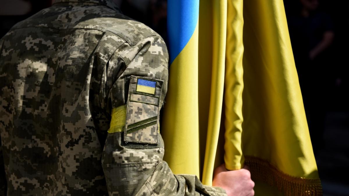 Russische Soldaten sollen ukrainische Kriegsgefangene erschossen haben. (Symbolfoto) (Foto)