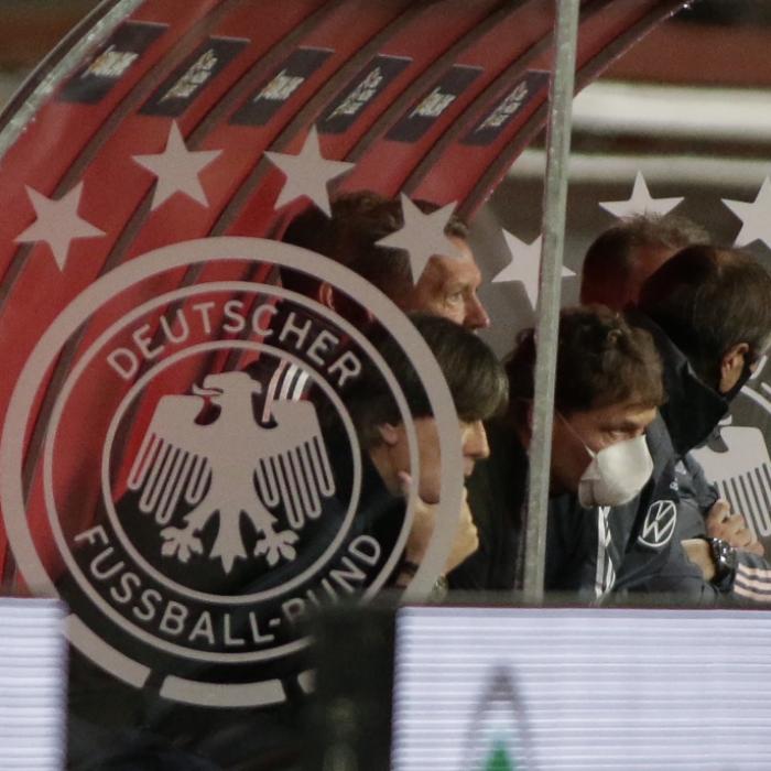 Historische Pleite! Spanien-Debakel bringt Jogi Löw in Erklärungsnot