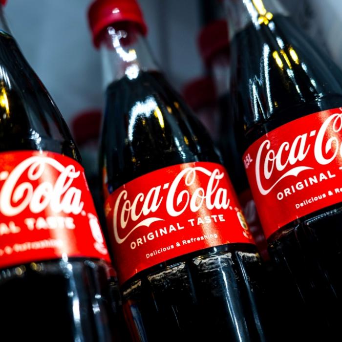 Jeden Tag Cola trinken - das passiert mit Ihrem Körper